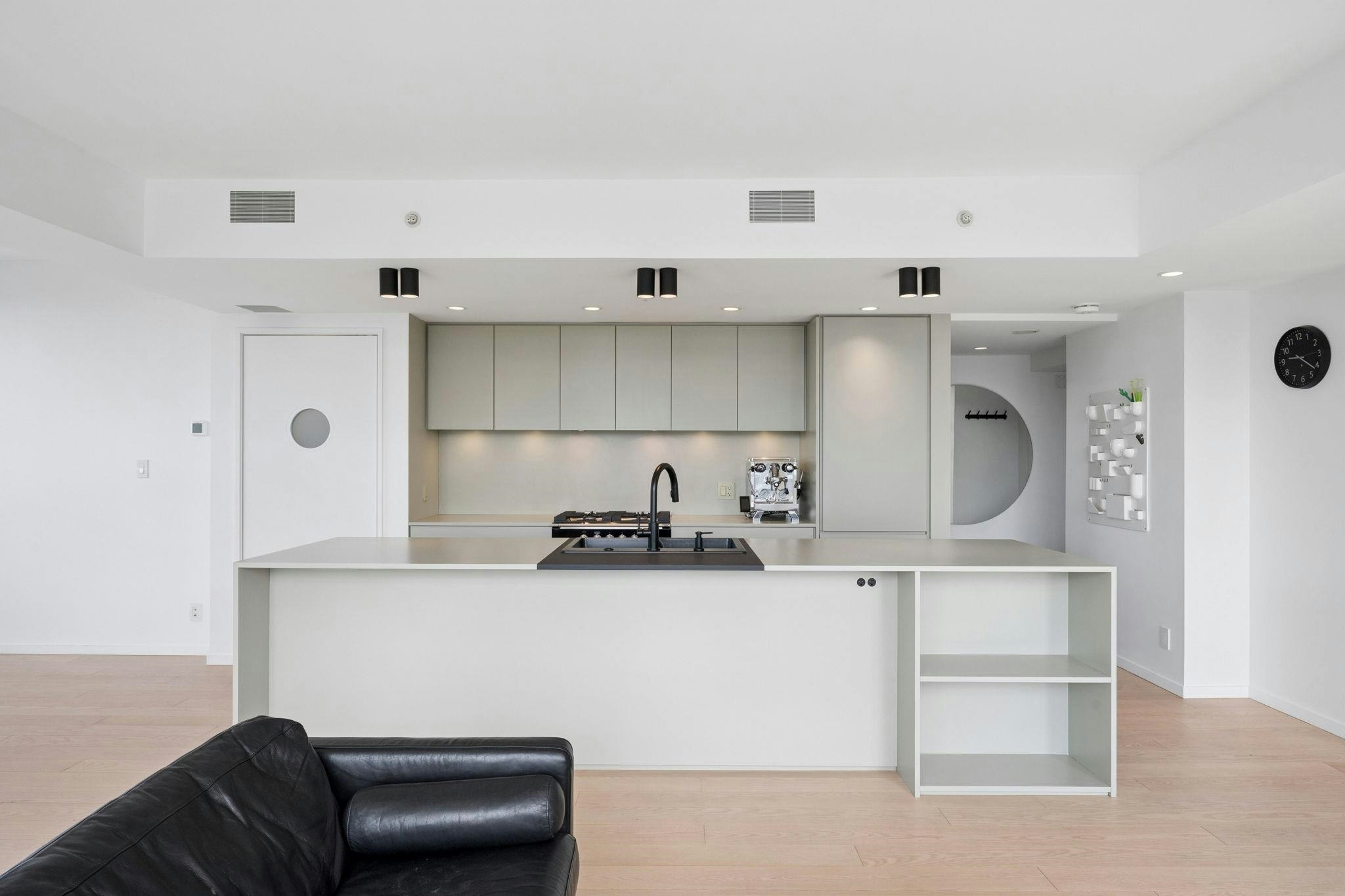 PH2005-1055 Richards Street, Vancouver, BC, V6B 0C2 - 9
