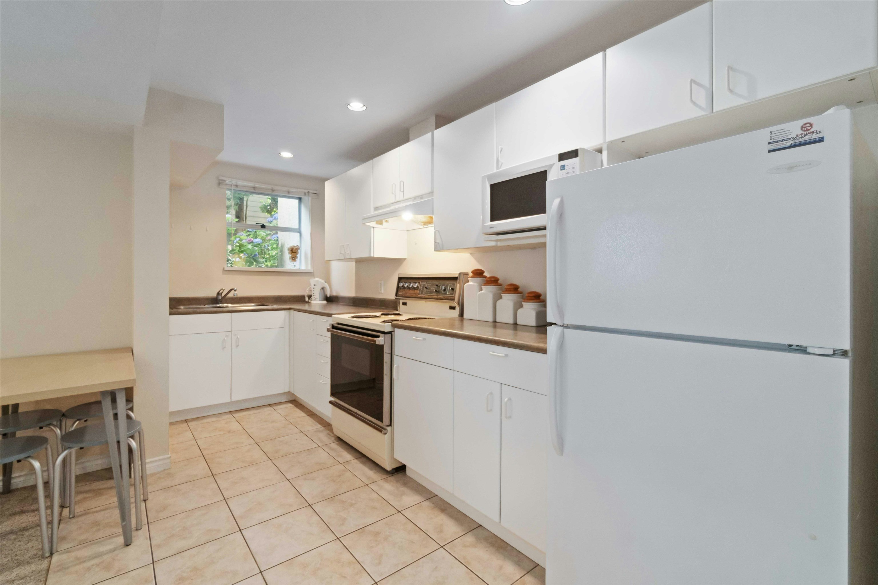 4106 Staulo Crescent, Vancouver, BC, V6N 3S2 - 37
