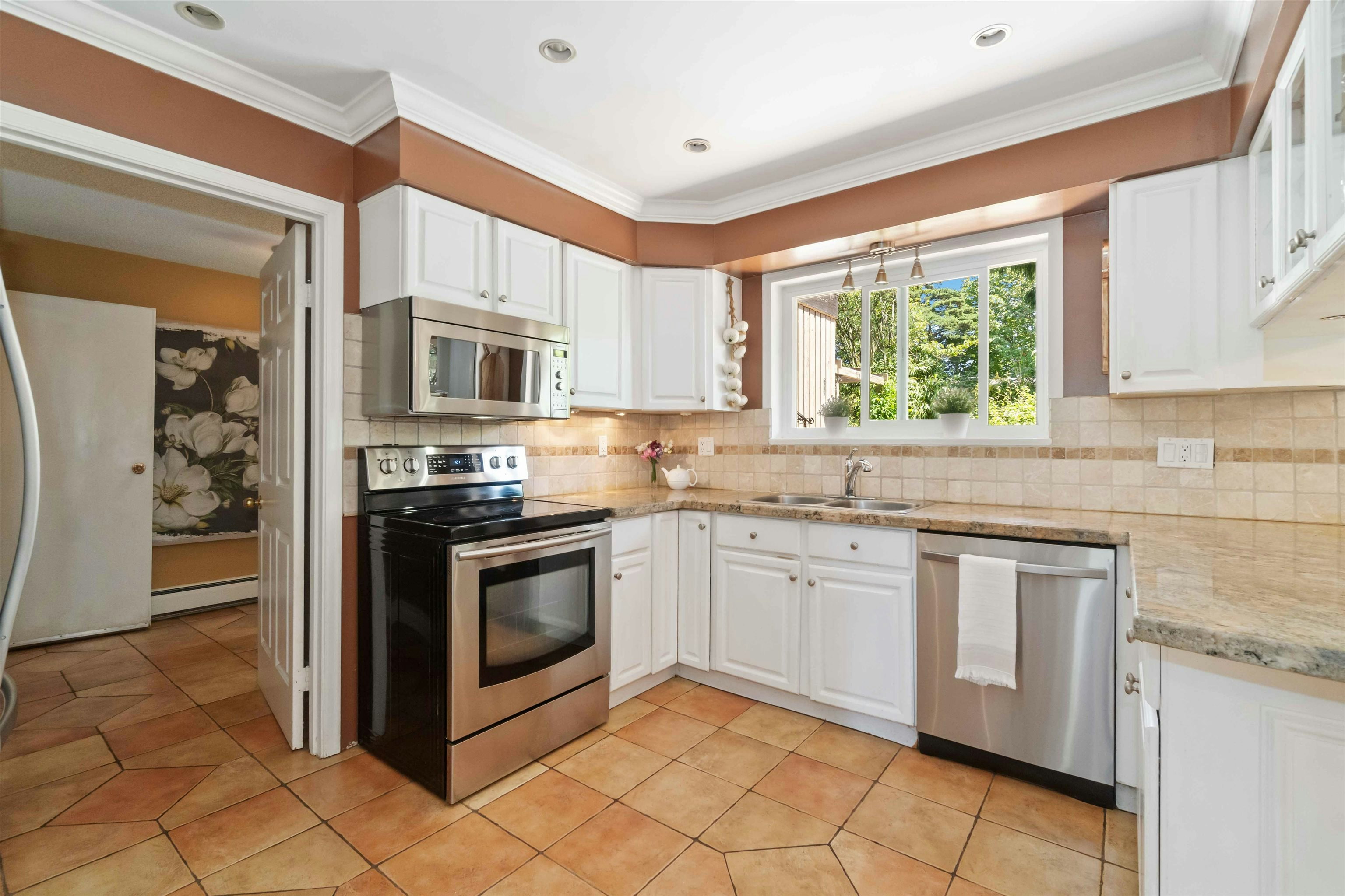 4106 Staulo Crescent, Vancouver, BC, V6N 3S2 - 18
