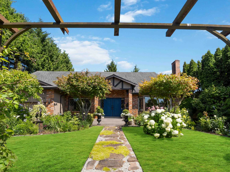 4106 Staulo Crescent, Vancouver, BC, V6N 3S2