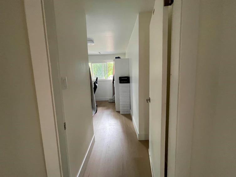 3469 W 8th Avenue, Vancouver, BC, V6R 1Y6 - 8