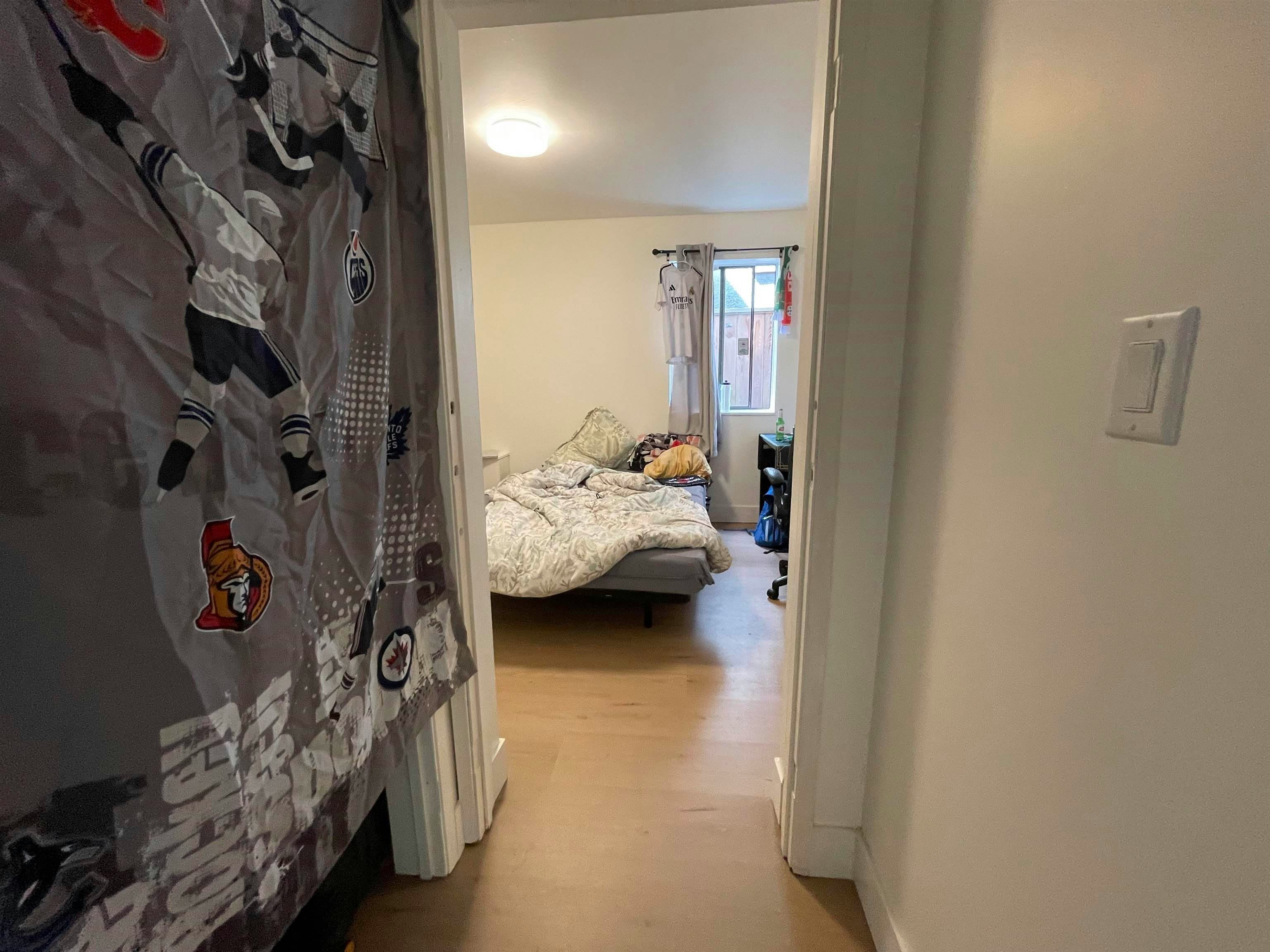 3469 W 8th Avenue, Vancouver, BC, V6R 1Y6 - 7