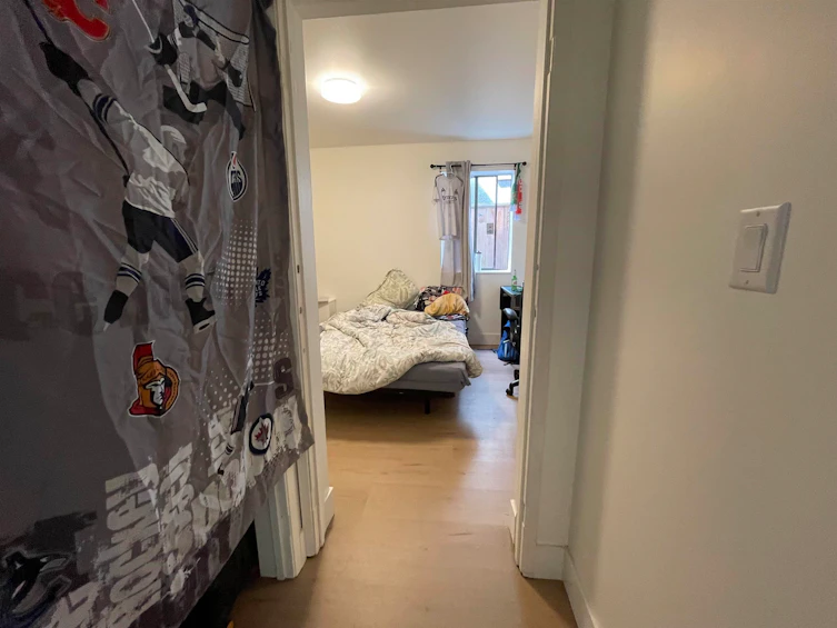 3469 W 8th Avenue, Vancouver, BC, V6R 1Y6 - 7