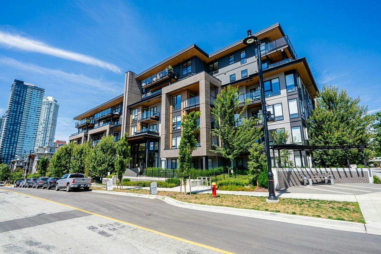 202-615 Cottonwood Avenue, Coquitlam, BC, V3J 2S5