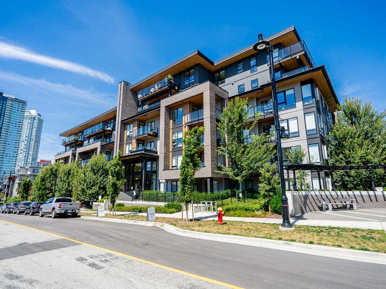 202-615 Cottonwood Avenue, Coquitlam, BC, V3J 2S5