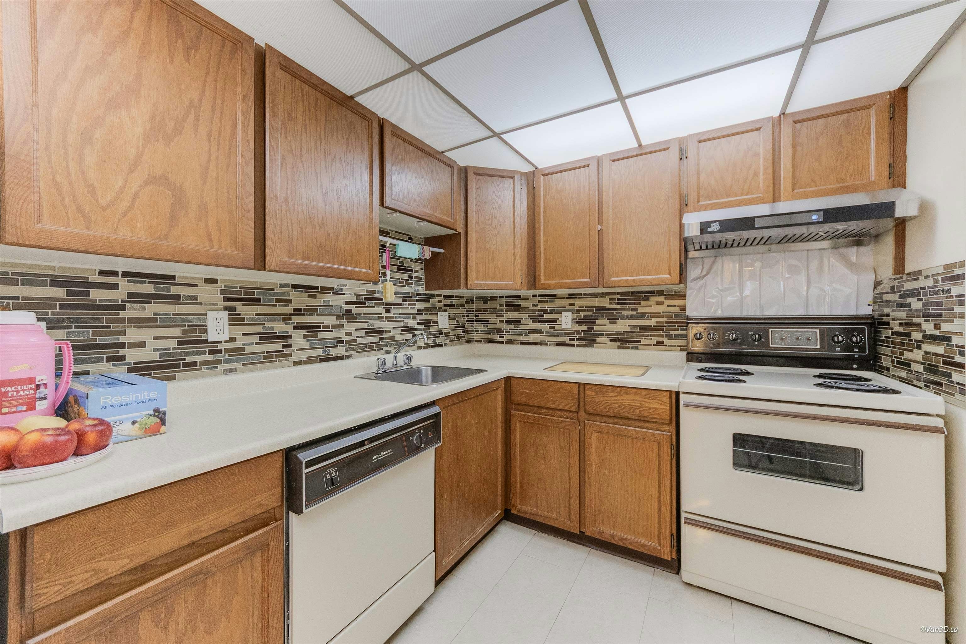 204-8511 Westminster Highway, Richmond, BC, V6X 3H7 - 16