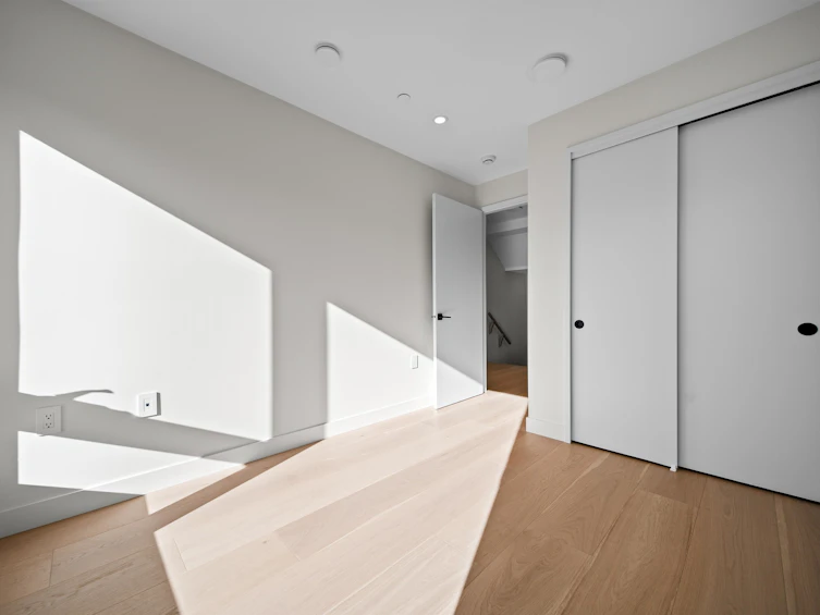 5407 Wales Street, Vancouver, BC, V5R 3M9 - 29