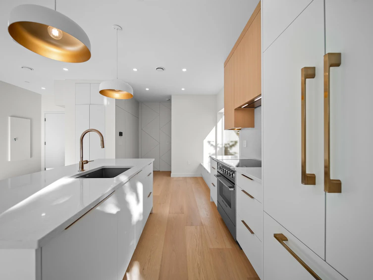 5407 Wales Street, Vancouver, BC, V5R 3M9 - 6