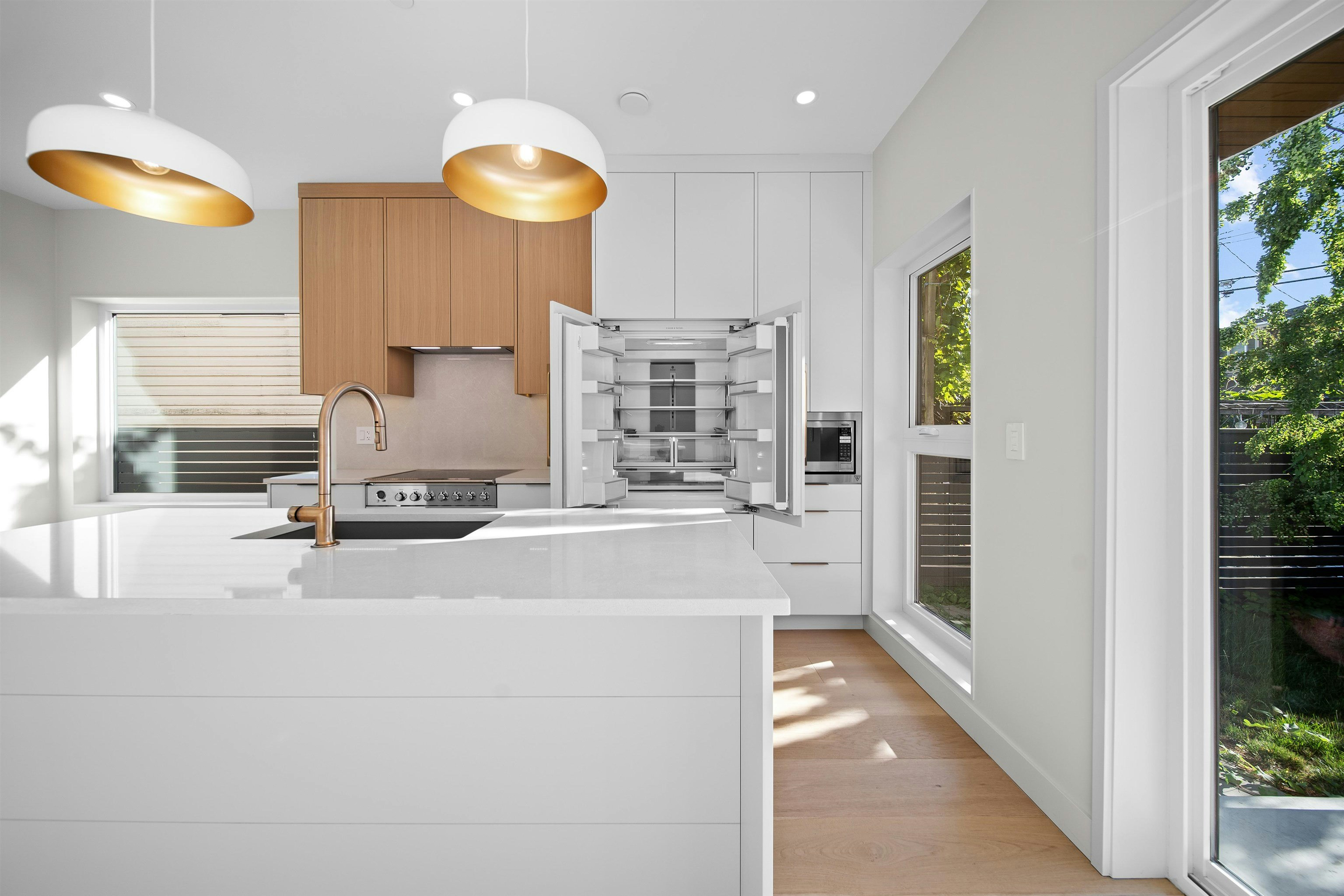 5407 Wales Street, Vancouver, BC, V5R 3M9 - 8