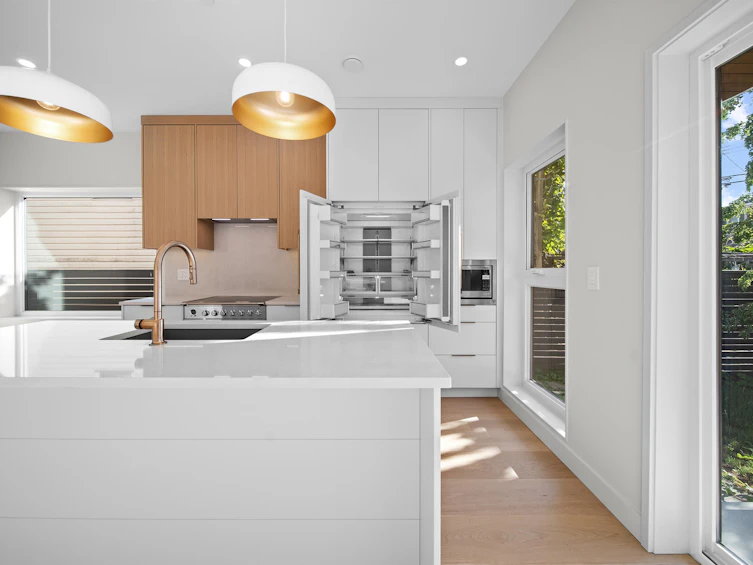 5407 Wales Street, Vancouver, BC, V5R 3M9 - 8