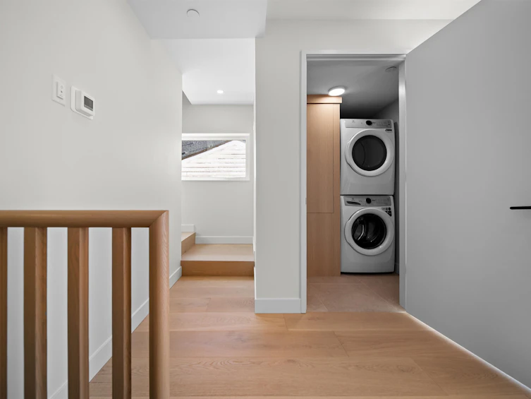5407 Wales Street, Vancouver, BC, V5R 3M9 - 31
