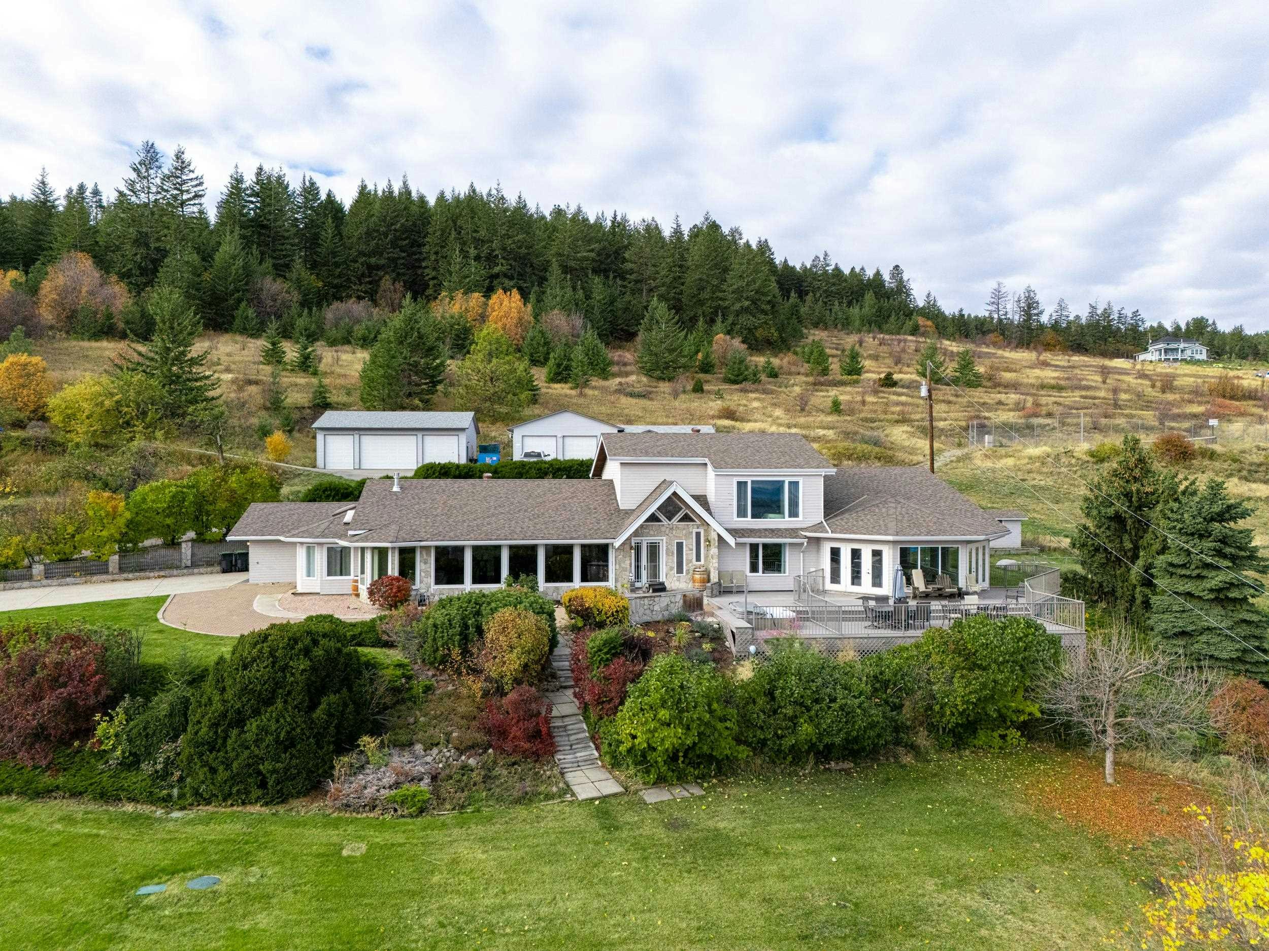 3510 Gates Road, West Kelowna, BC, V4T 1A2