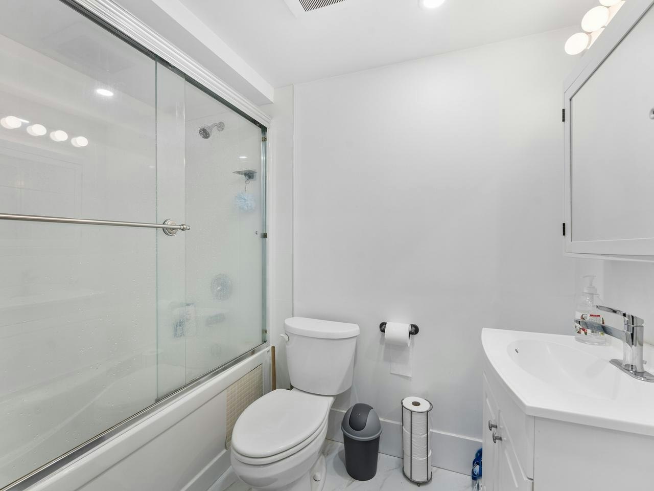 310 16th Avenue, Vancouver, BC, V5T 2T6 - 23