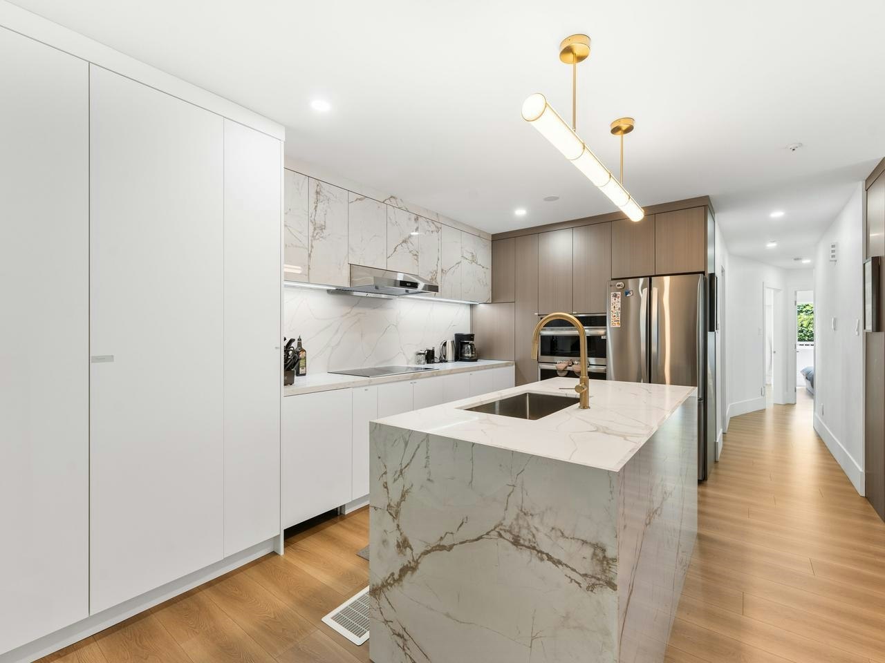 310 16th Avenue, Vancouver, BC, V5T 2T6 - 8