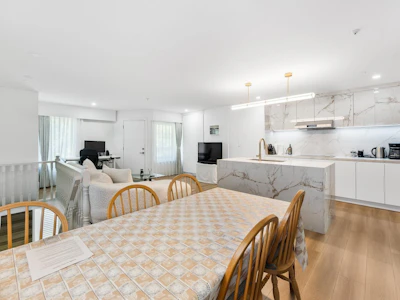 310 16th Avenue - 4