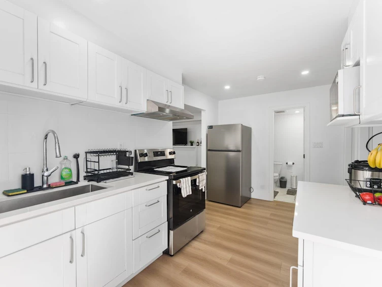 310 16th Avenue, Vancouver, BC, V5T 2T6 - 28