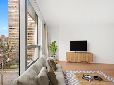 601-1568 Alberni Street - 4