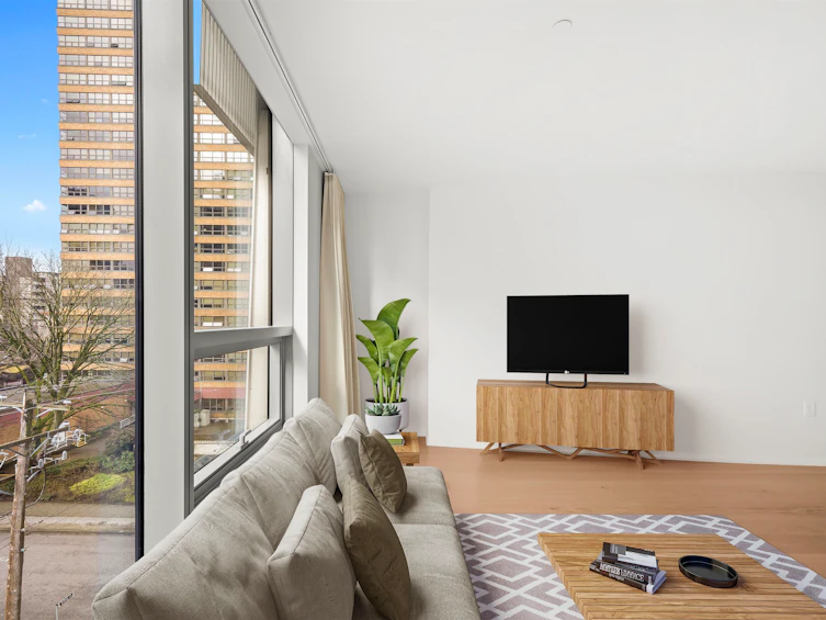 601-1568 Alberni Street, Vancouver, BC, V6G 0E3 - 4