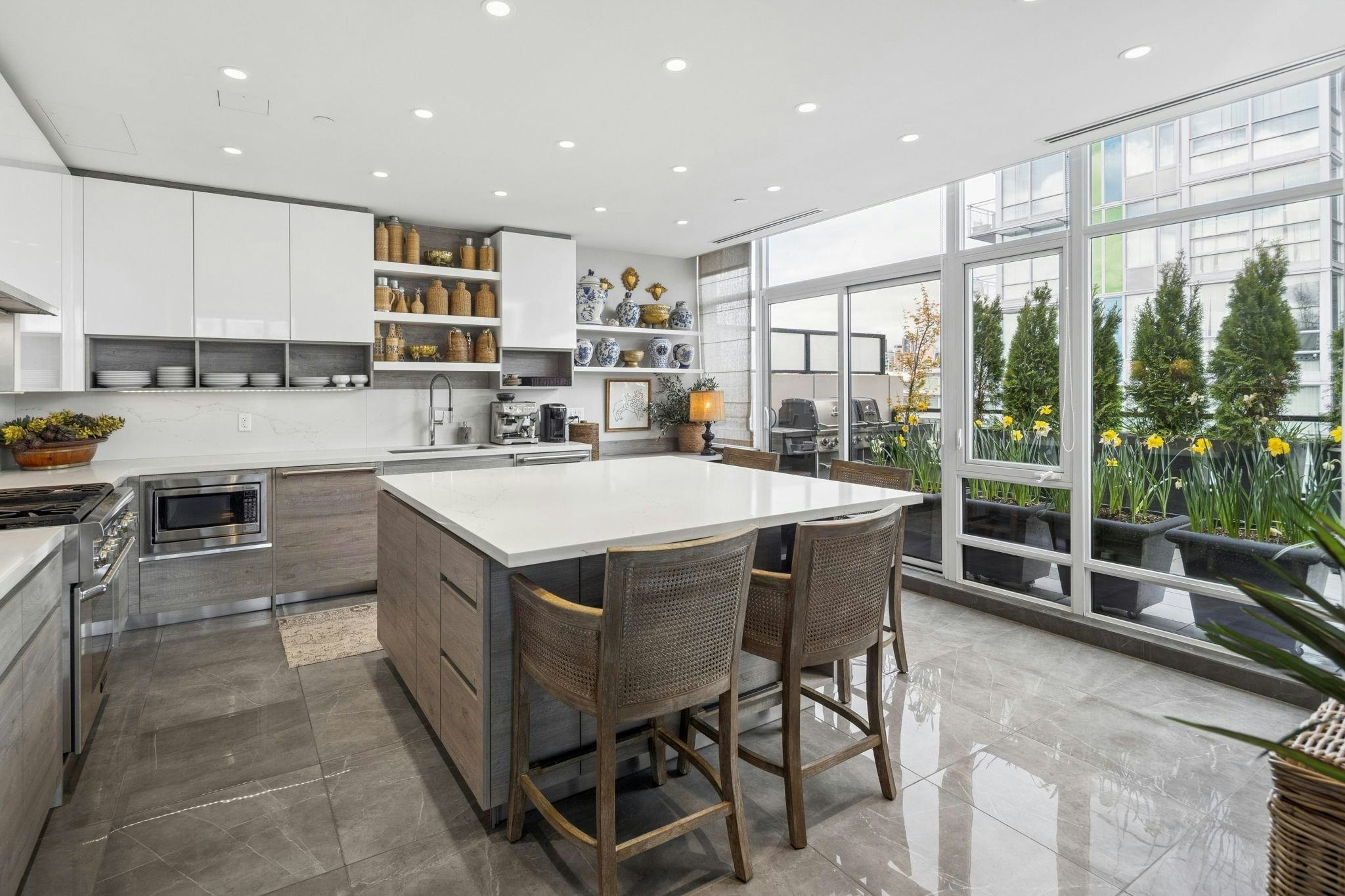 1202-1788 Ontario Street, Vancouver, BC, V5T 0G3