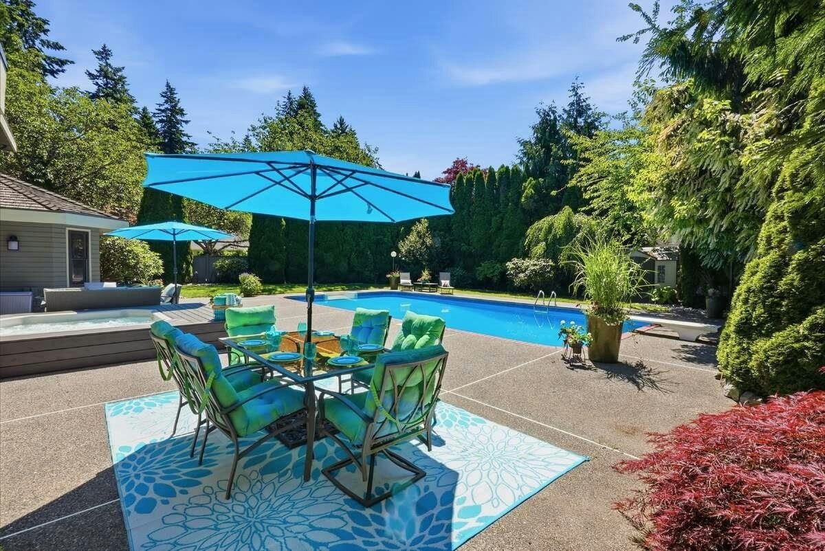 13446 19 Avenue, Surrey, BC, V4A 9C7