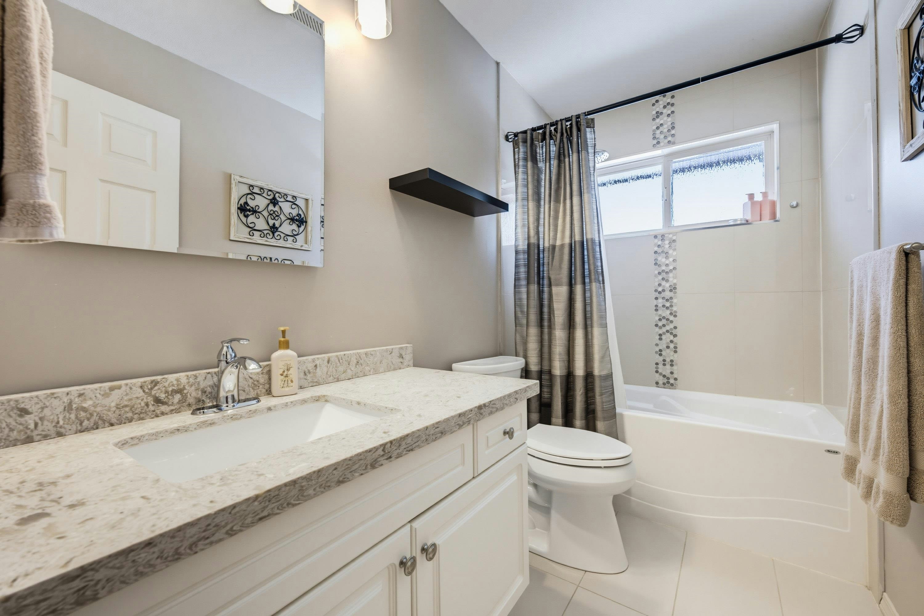9117 207b Street, Langley, BC, V1M 2P5 - 28
