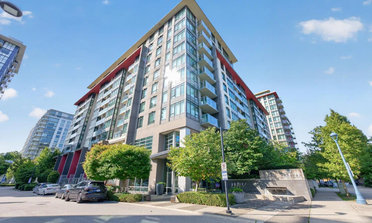1015-7338 Gollner Avenue