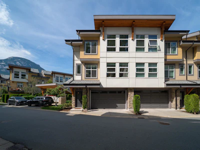 61-39548 Loggers Lane - 2