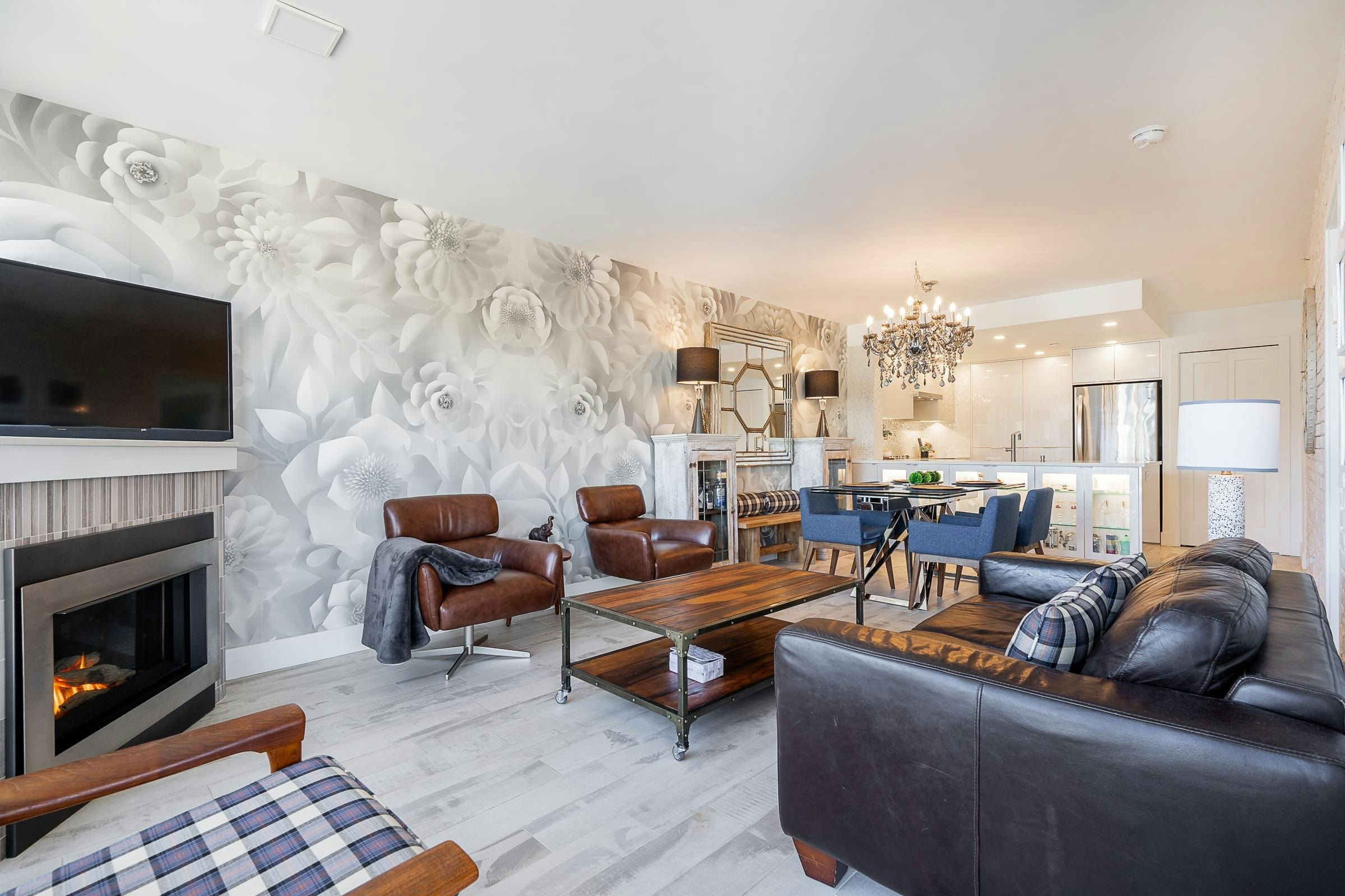 1806-235 Guildford Way - 5
