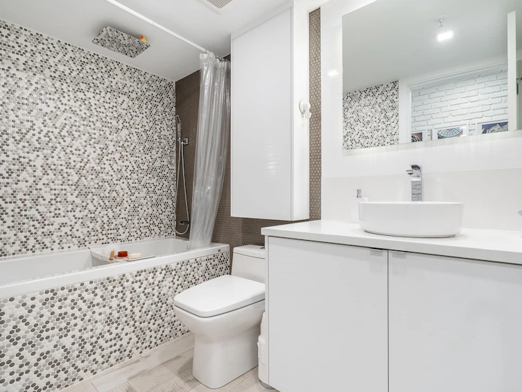 1806-235 Guildford Way, Port Moody, BC, V3H 5L8 - 23