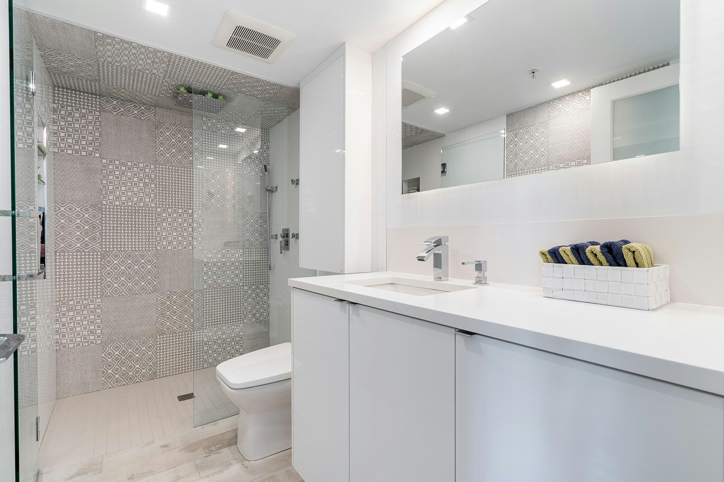 1806-235 Guildford Way, Port Moody, BC, V3H 5L8 - 20