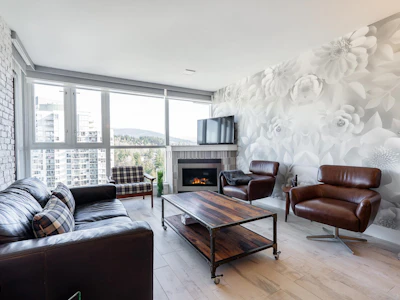 1806-235 Guildford Way - 3
