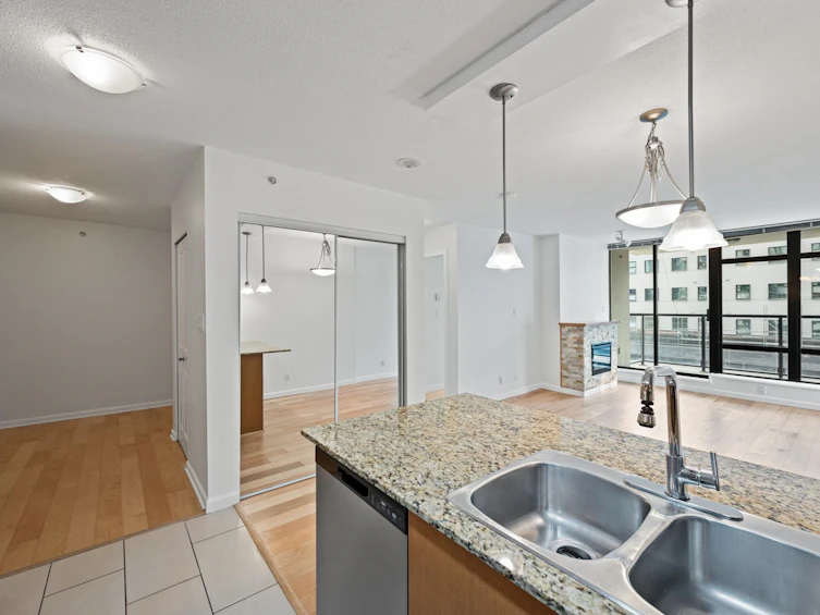 508-610 Victoria Street, New Westminster, BC, V3M 0A5 - 8