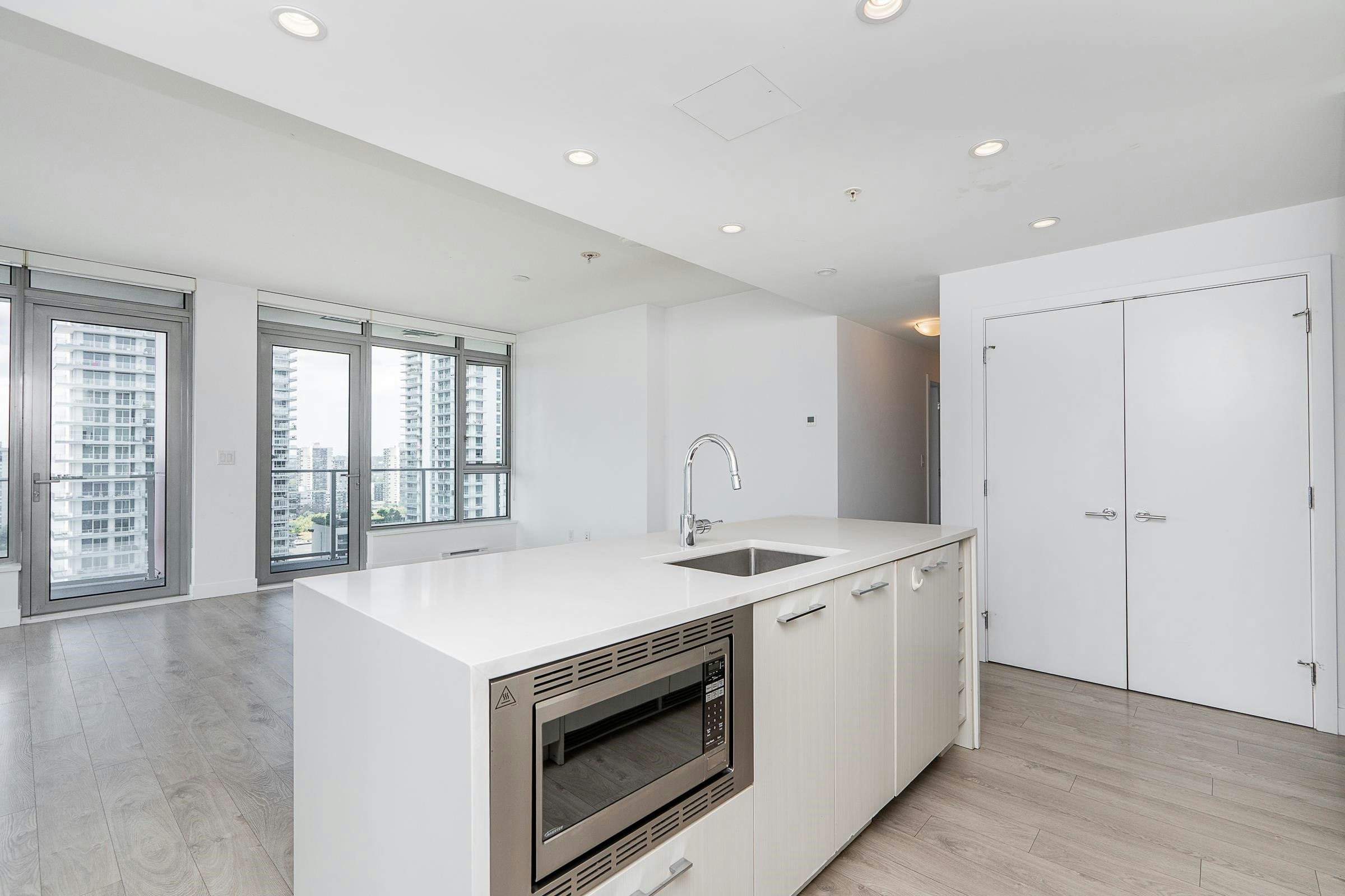 1701-518 Whiting Way, Coquitlam, BC, V3J 0H7 - 7