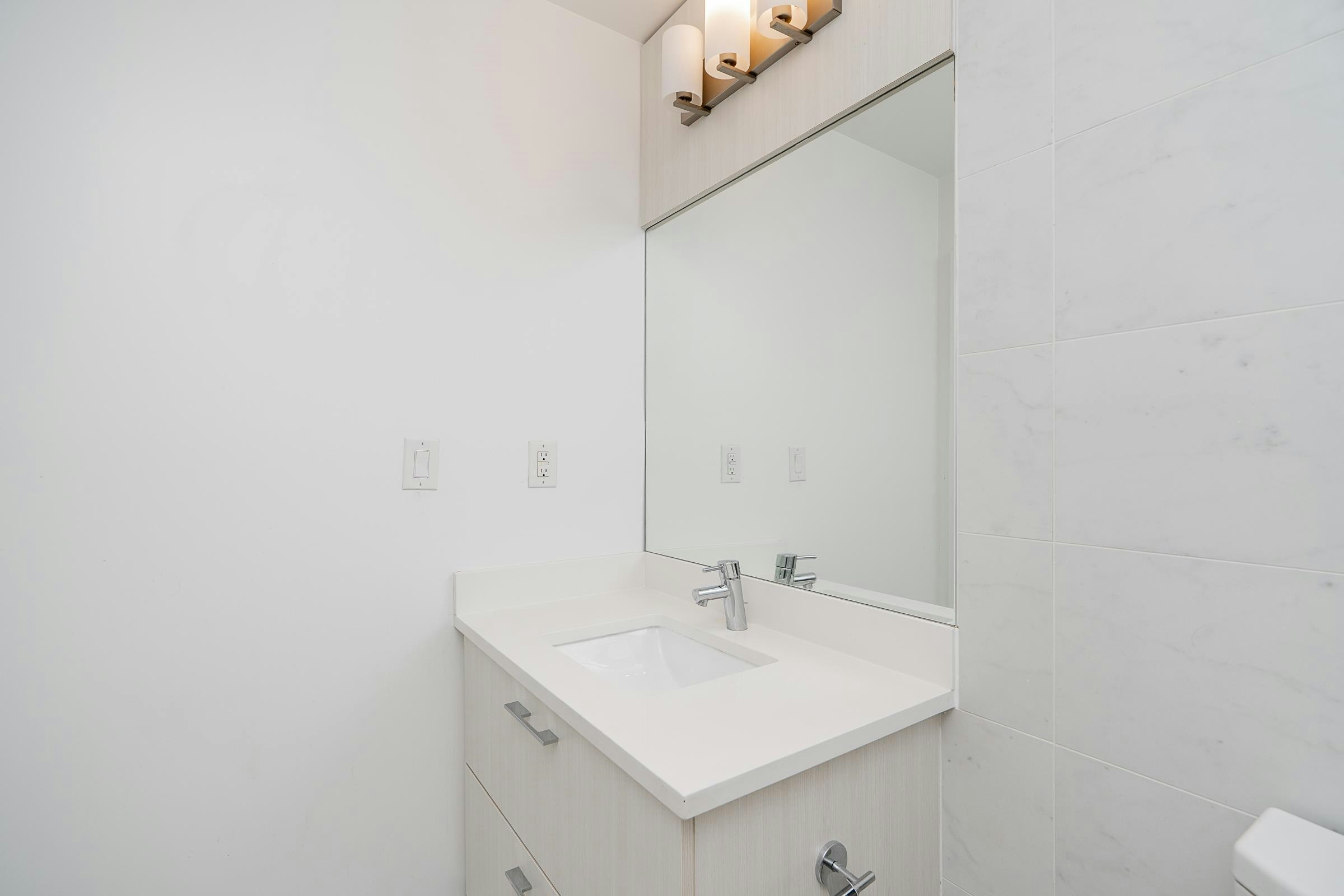 1701-518 Whiting Way, Coquitlam, BC, V3J 0H7 - 22