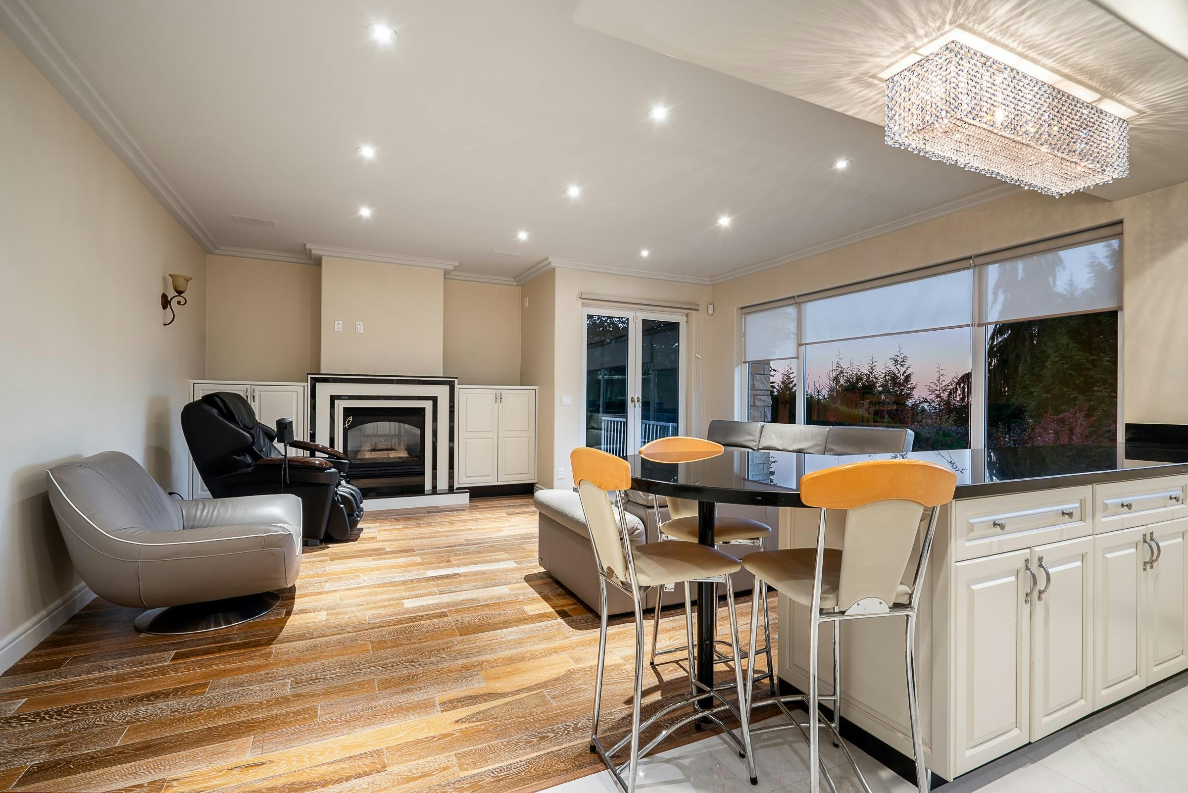 1562 Pinecrest Drive, West Vancouver, BC, V7S 3E8 - 17