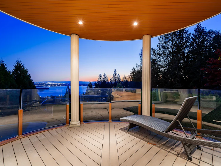 1562 Pinecrest Drive, West Vancouver, BC, V7S 3E8 - 9