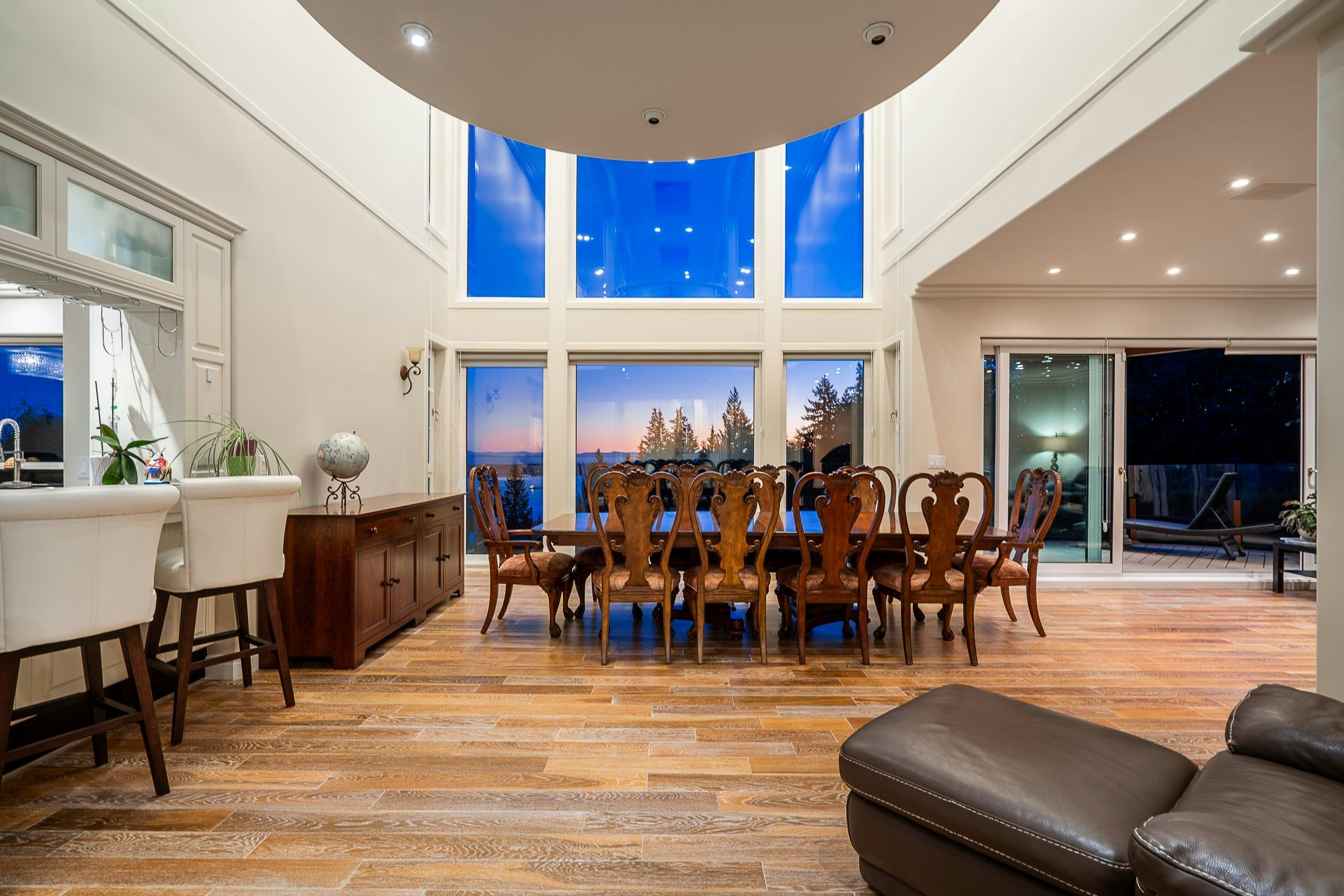1562 Pinecrest Drive, West Vancouver, BC, V7S 3E8 - 6