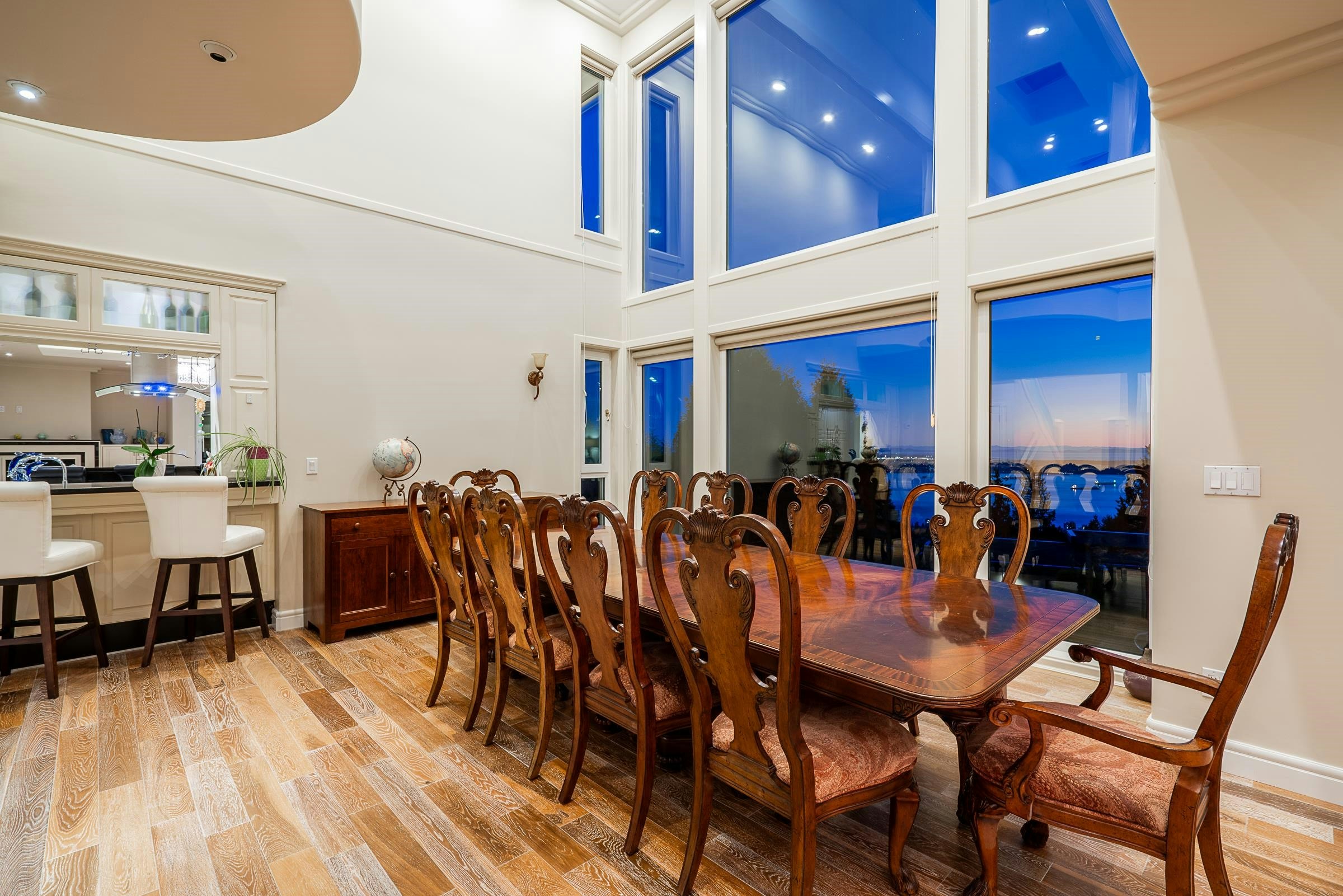 1562 Pinecrest Drive, West Vancouver, BC, V7S 3E8 - 7