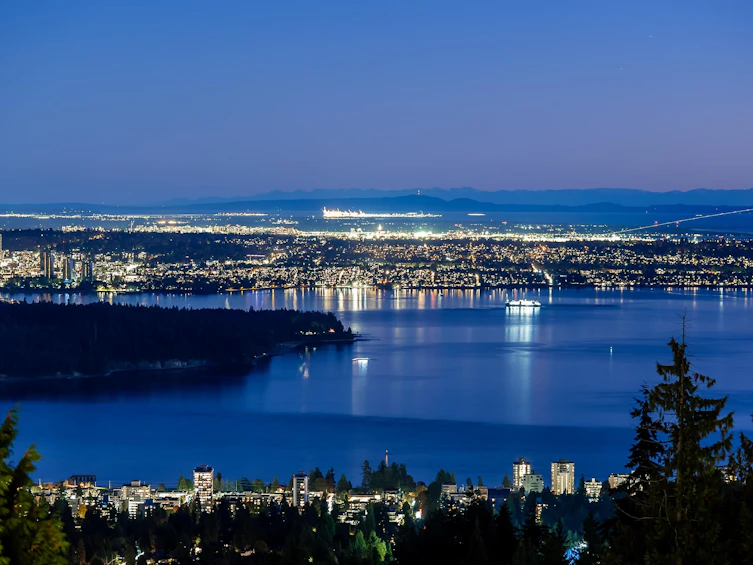 1562 Pinecrest Drive, West Vancouver, BC, V7S 3E8 - 11