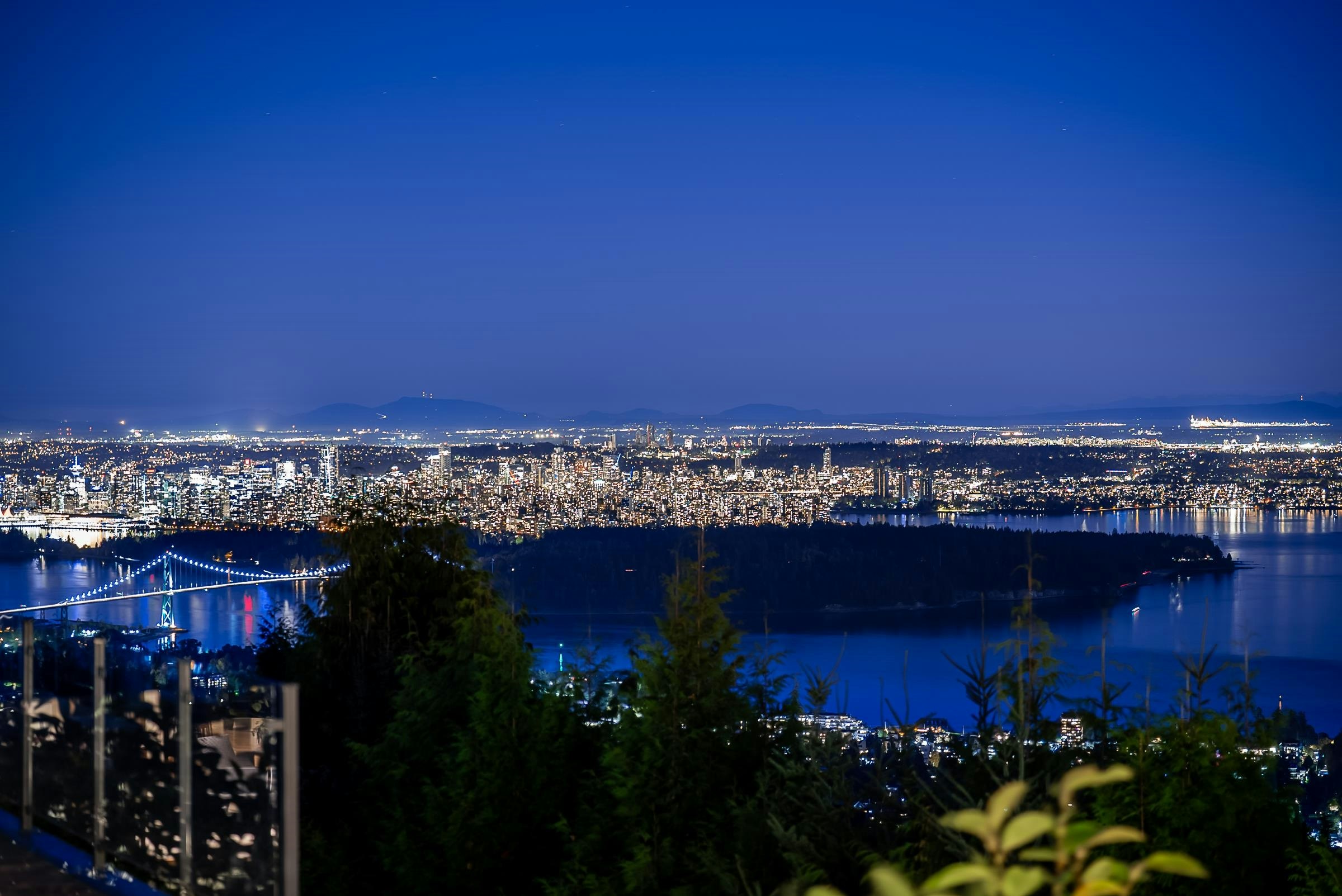 1562 Pinecrest Drive, West Vancouver, BC, V7S 3E8 - 10