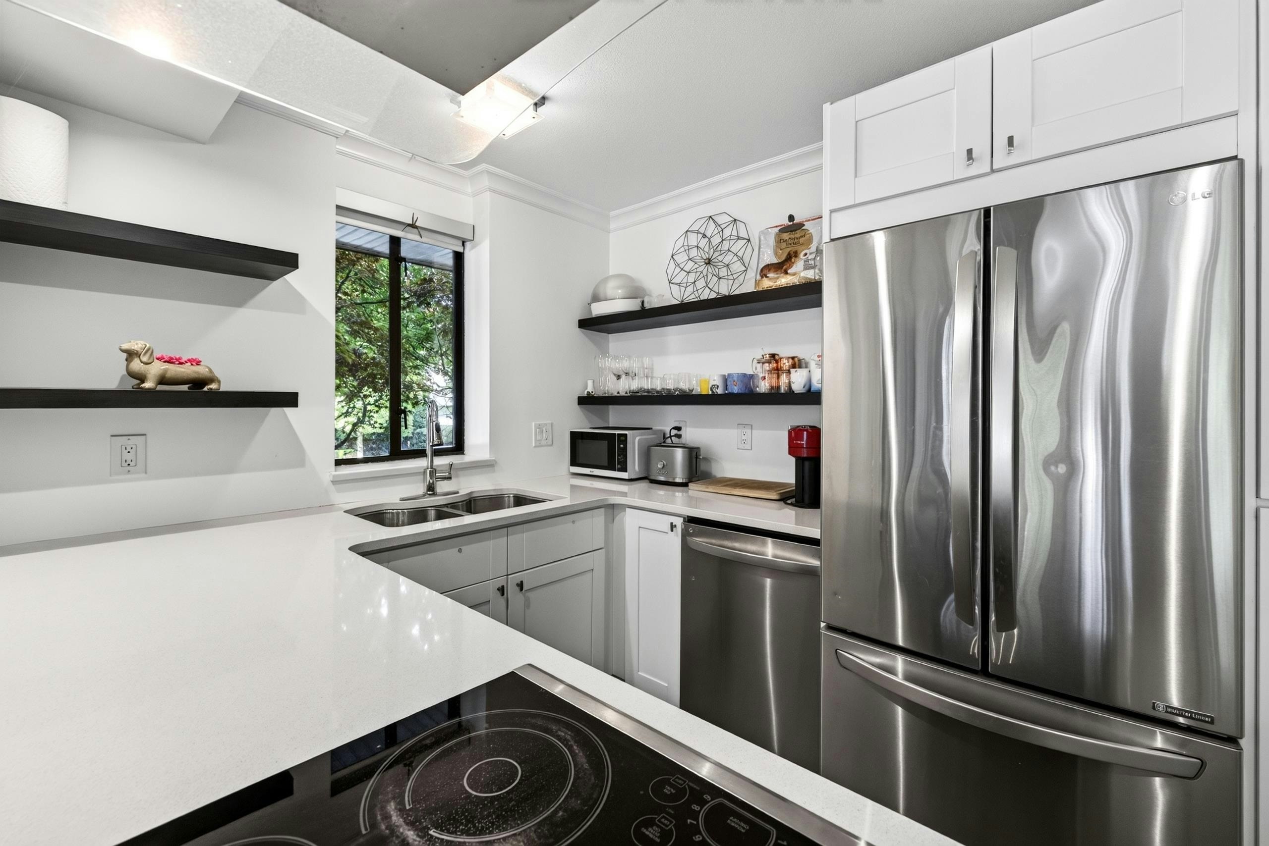 101-1702 Chesterfield Avenue, North Vancouver, BC, V7M 2P1 - 15