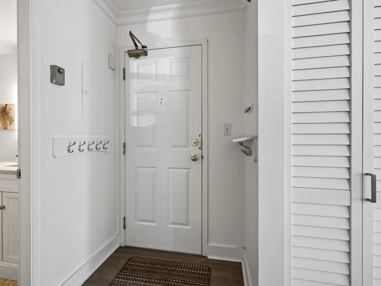 101-1702 Chesterfield Avenue, North Vancouver, BC, V7M 2P1 - 27