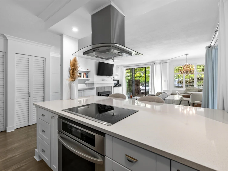 101-1702 Chesterfield Avenue, North Vancouver, BC, V7M 2P1 - 17