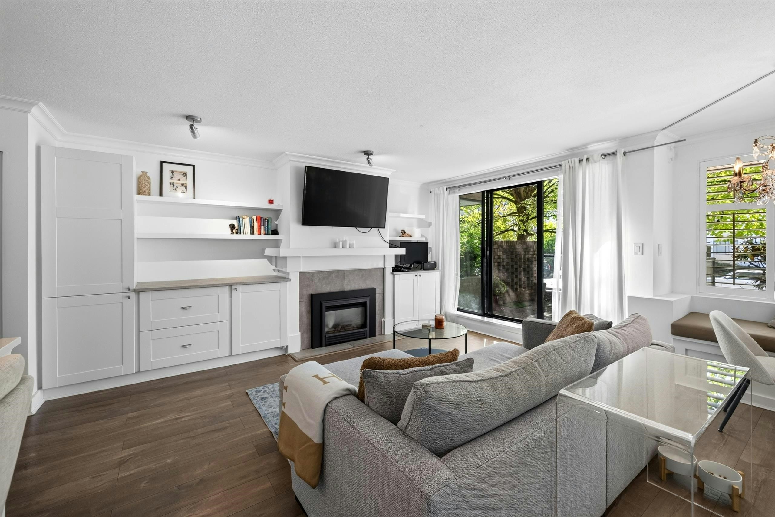 101-1702 Chesterfield Avenue - 5