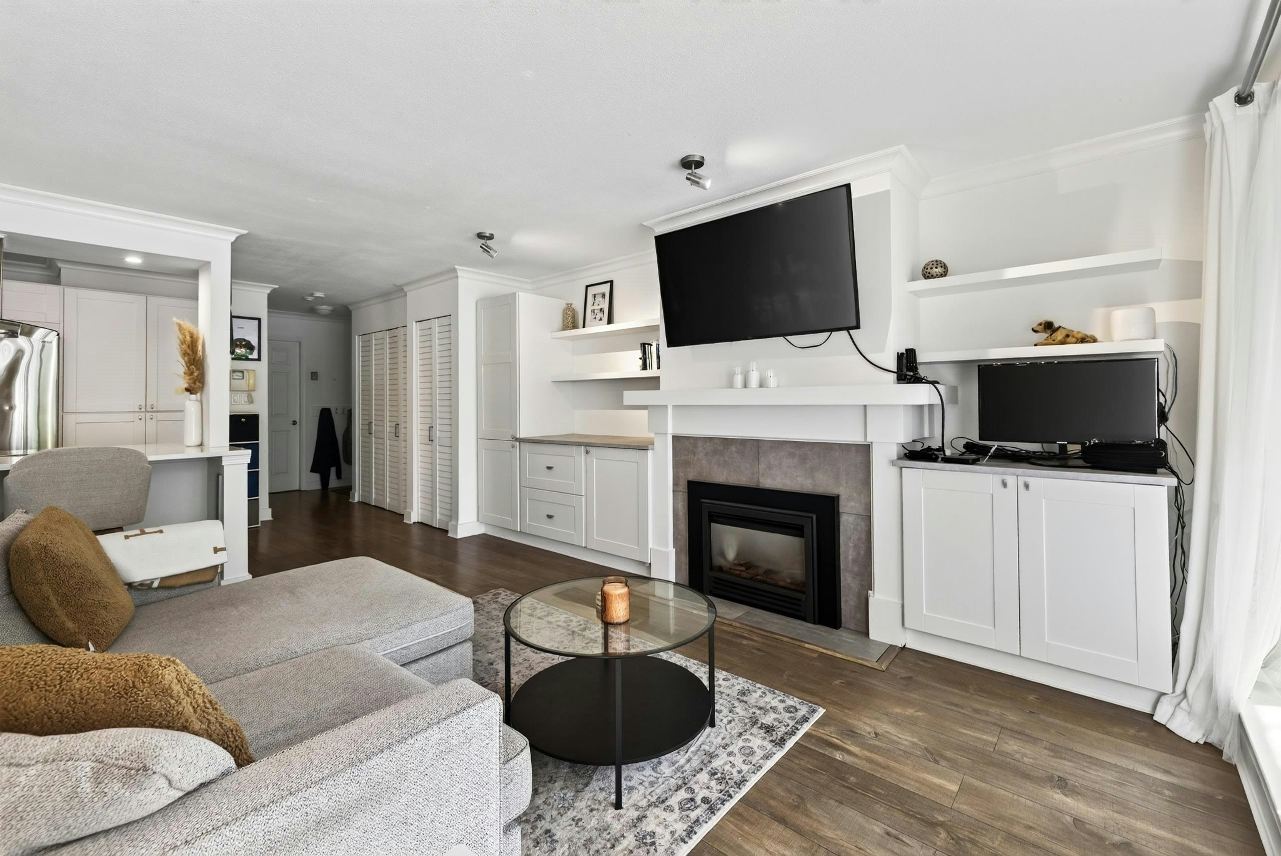 101-1702 Chesterfield Avenue - 2