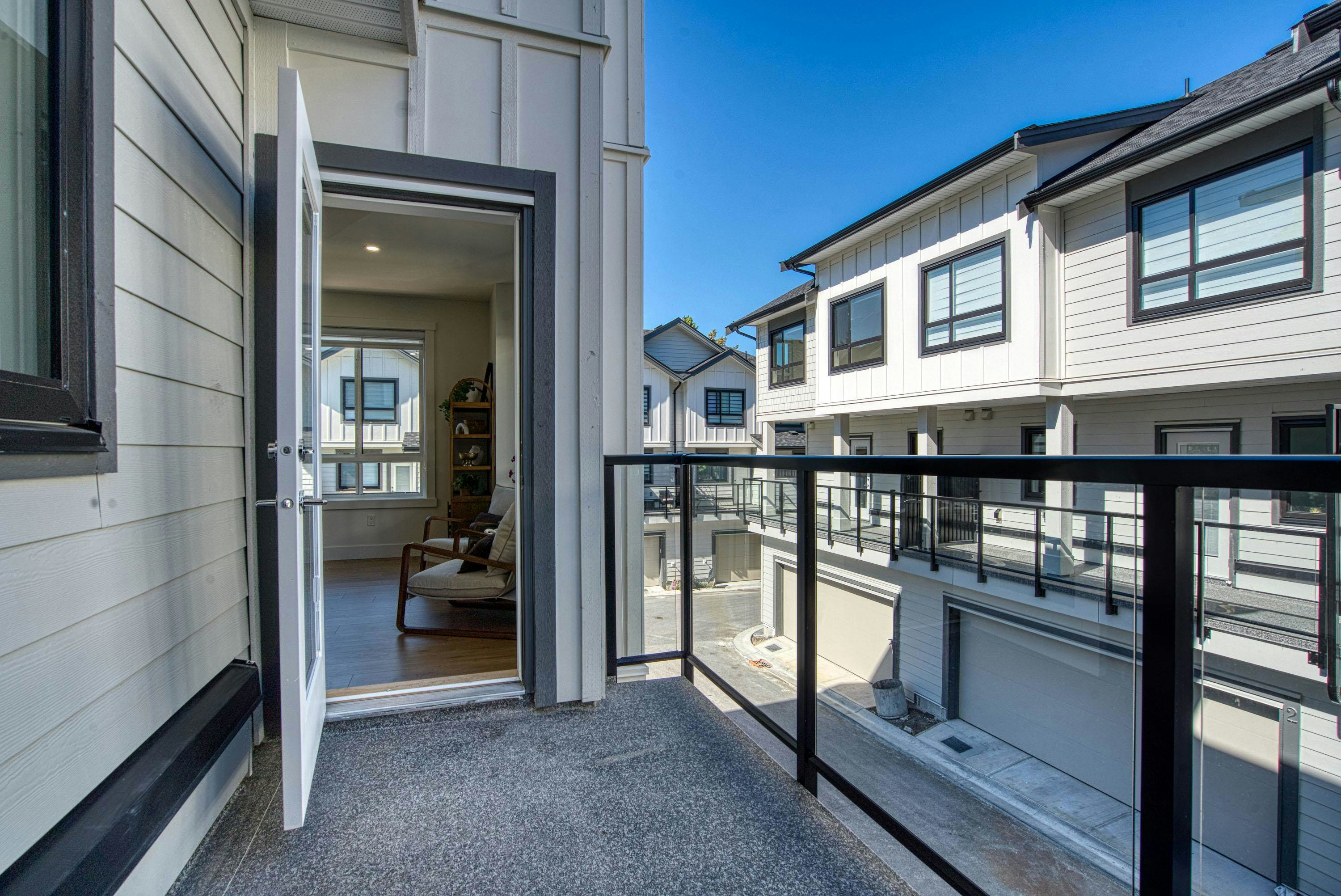 12-5993 143 Street, Surrey, BC, V3X 0L8 - 7