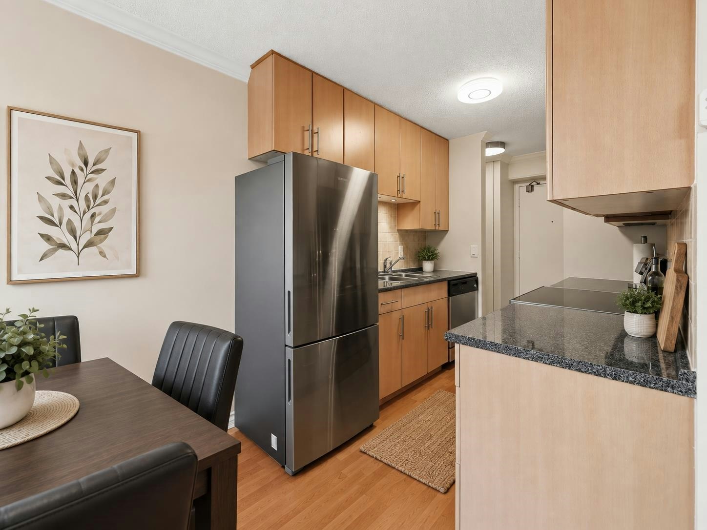 405-320 Royal Avenue, New Westminster, BC, V3L 5C6 - 6