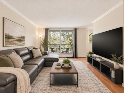 405-320 Royal Avenue - 3