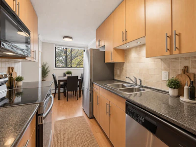 405-320 Royal Avenue - 5