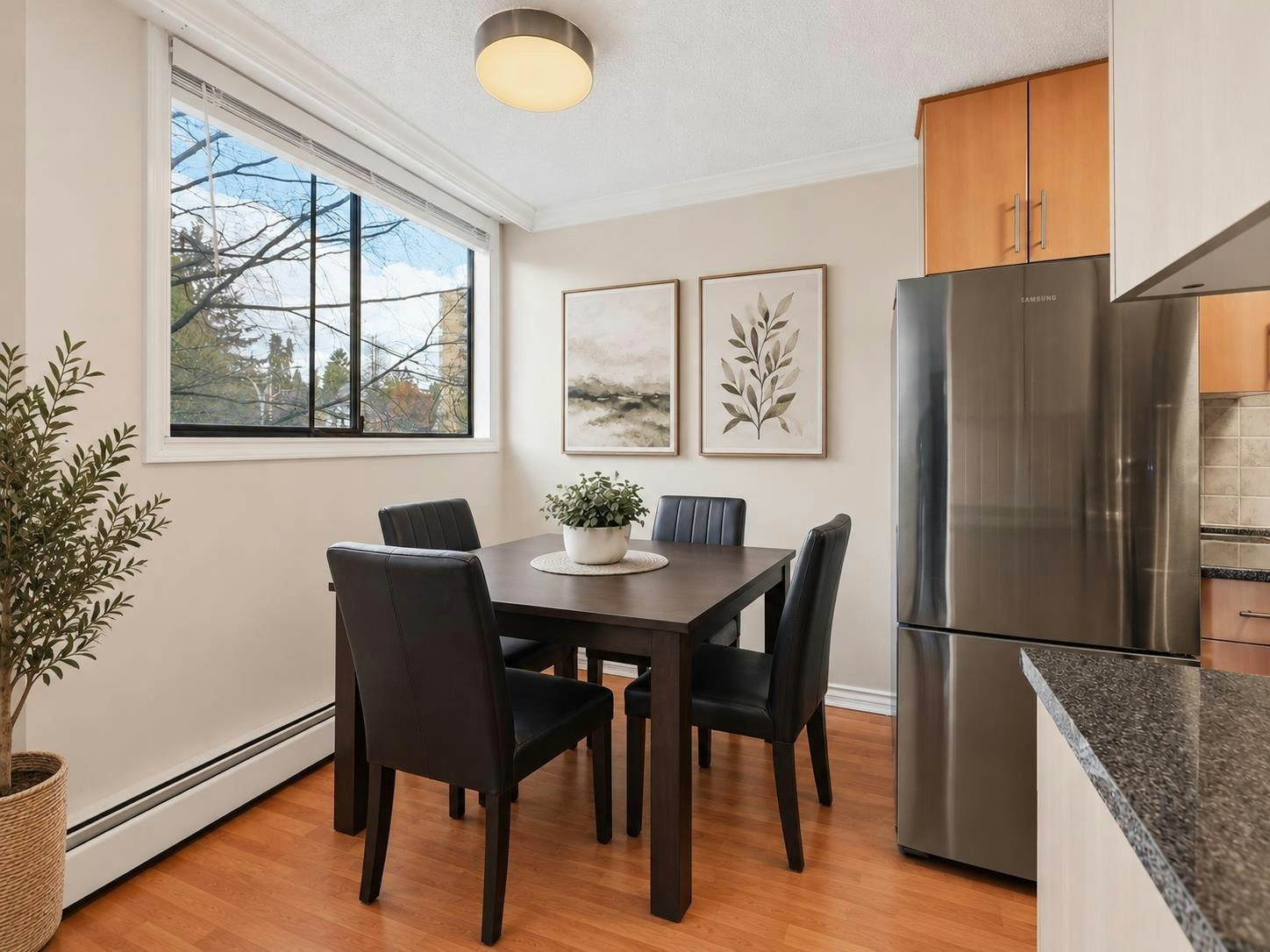 405-320 Royal Avenue - 4